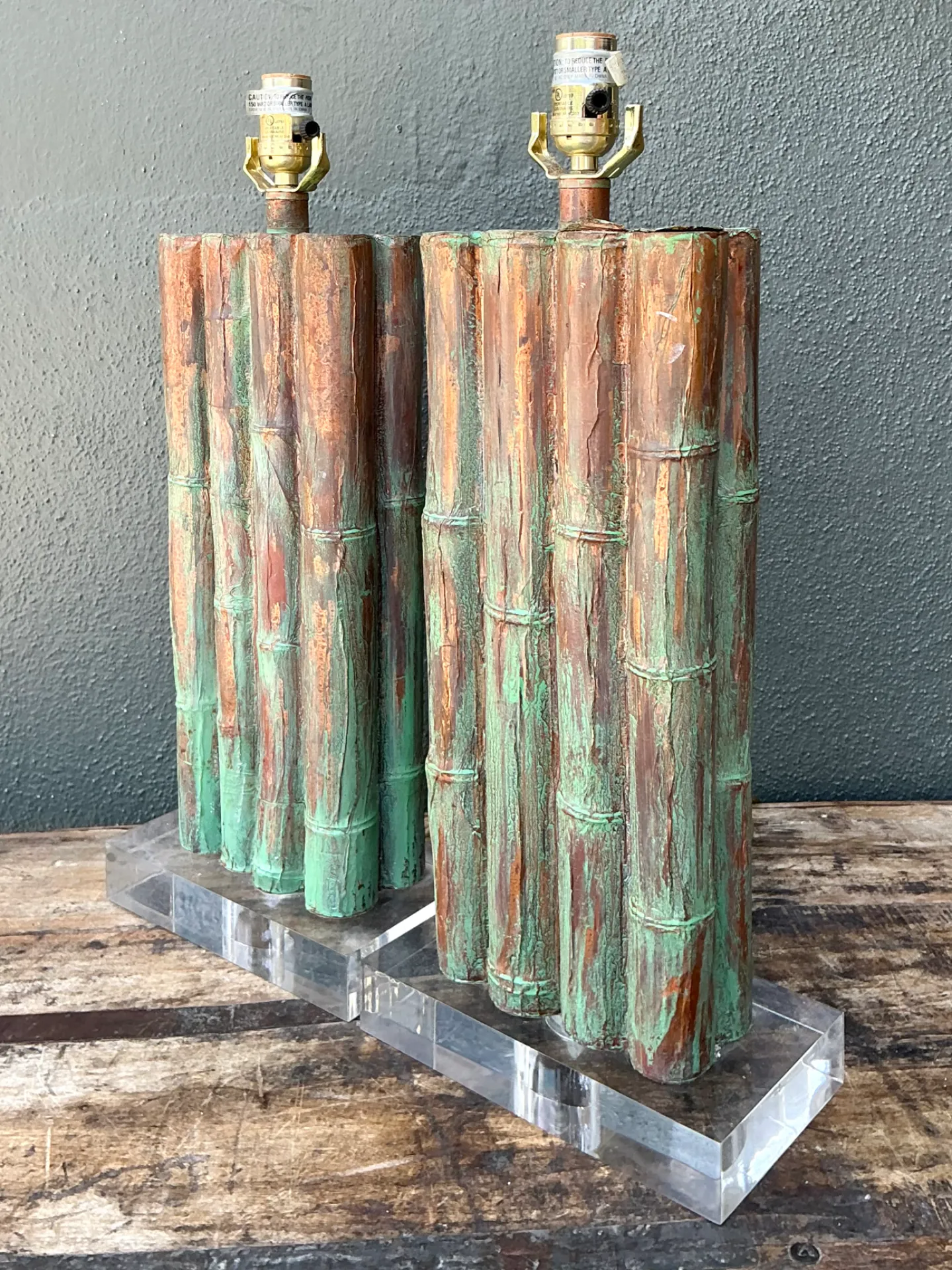 Vintage Faux Bamboo Lamps On Lucite Plinth - A Pair — additional photo 1