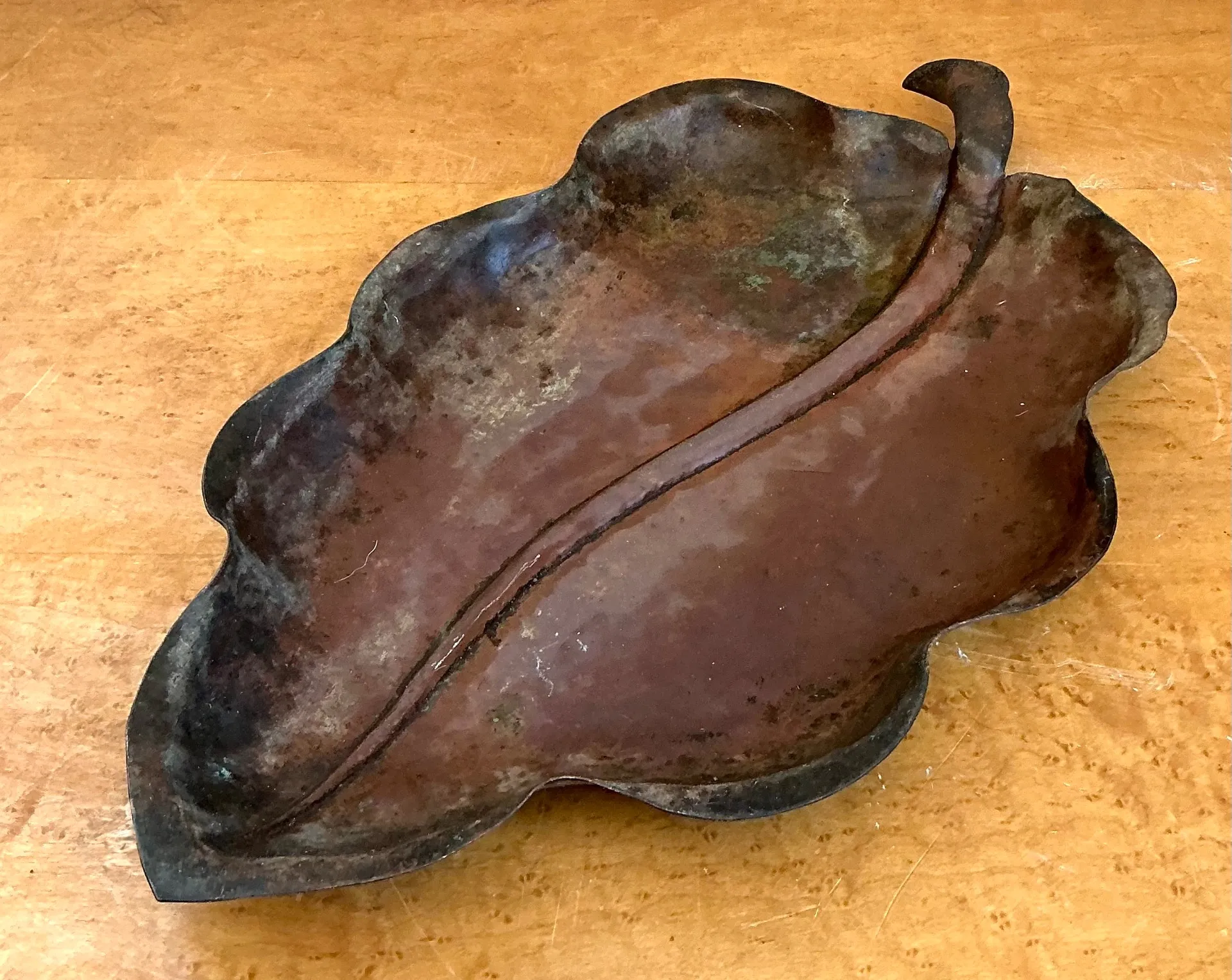 Vintage Italian Patinated Copper Leaf Bowl — additional photo 6