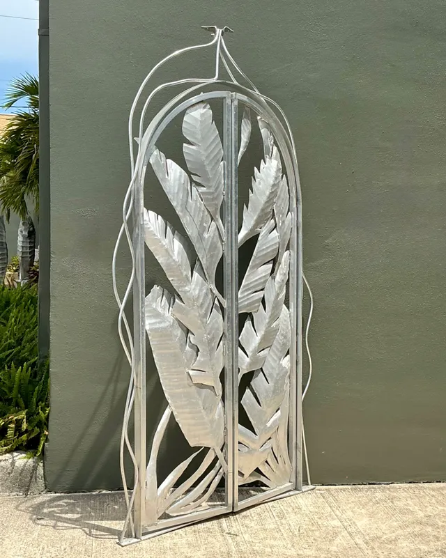 Vintage Aluminum Banana Leaf Botanical Garden Gate — additional photo 5