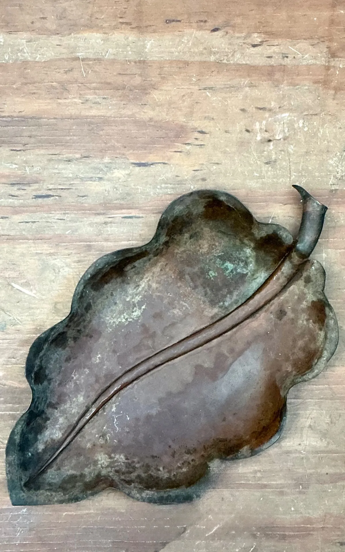 Vintage Italian Patinated Copper Leaf Bowl — additional photo 7