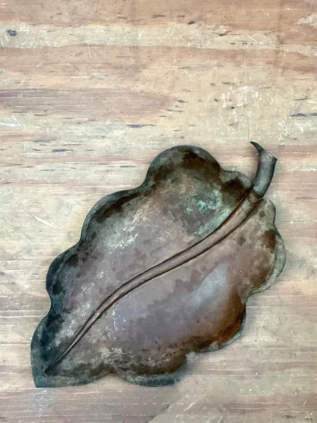 Vintage Italian Patinated Copper Leaf Bowl — additional photo 7