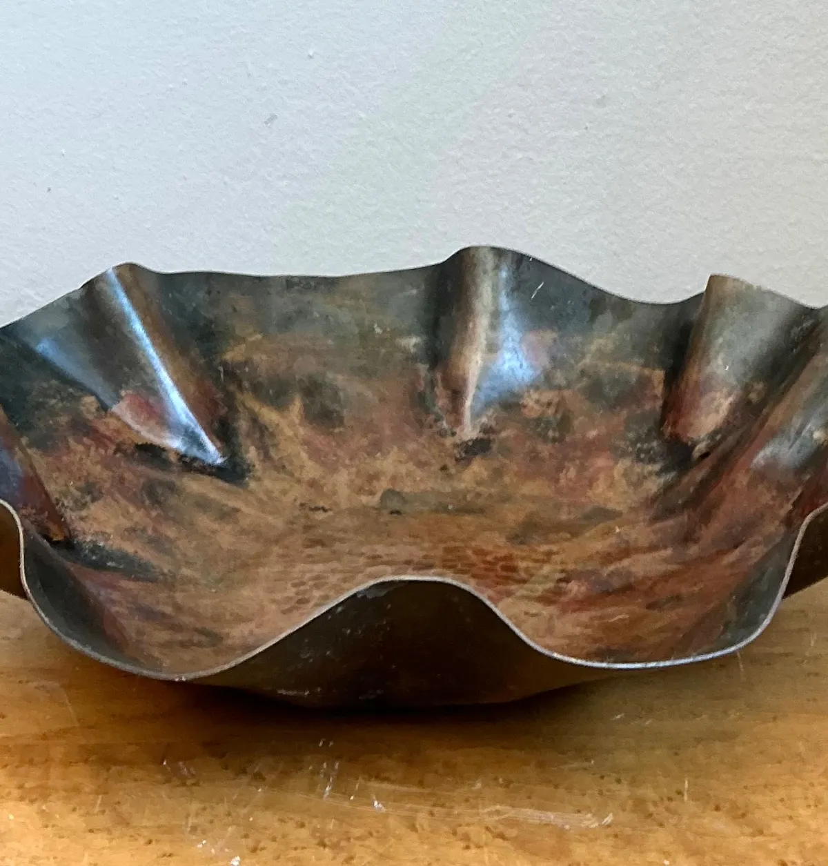 Vintage Scalloped Copper Decorative Bowl — additional photo 5