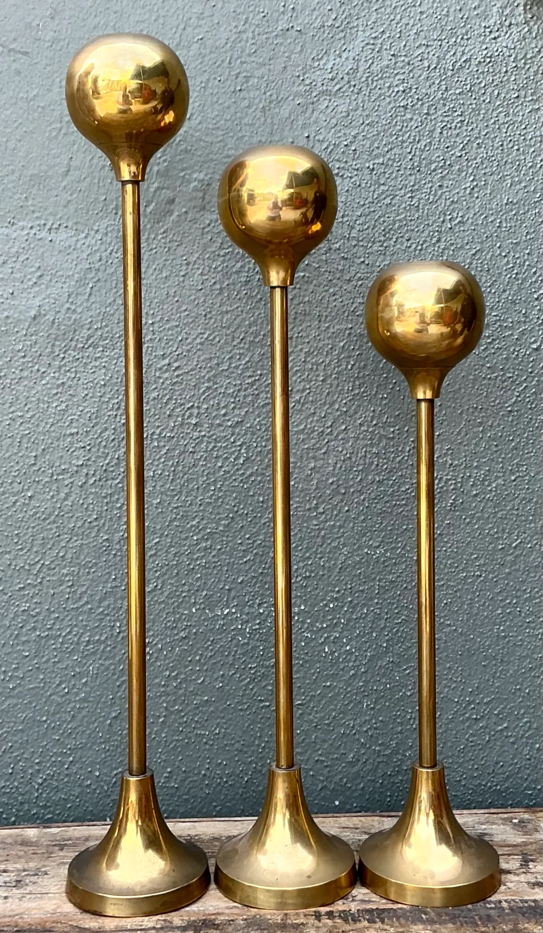 Vintage Brass Candle Holders - Set of Three — additional photo 2