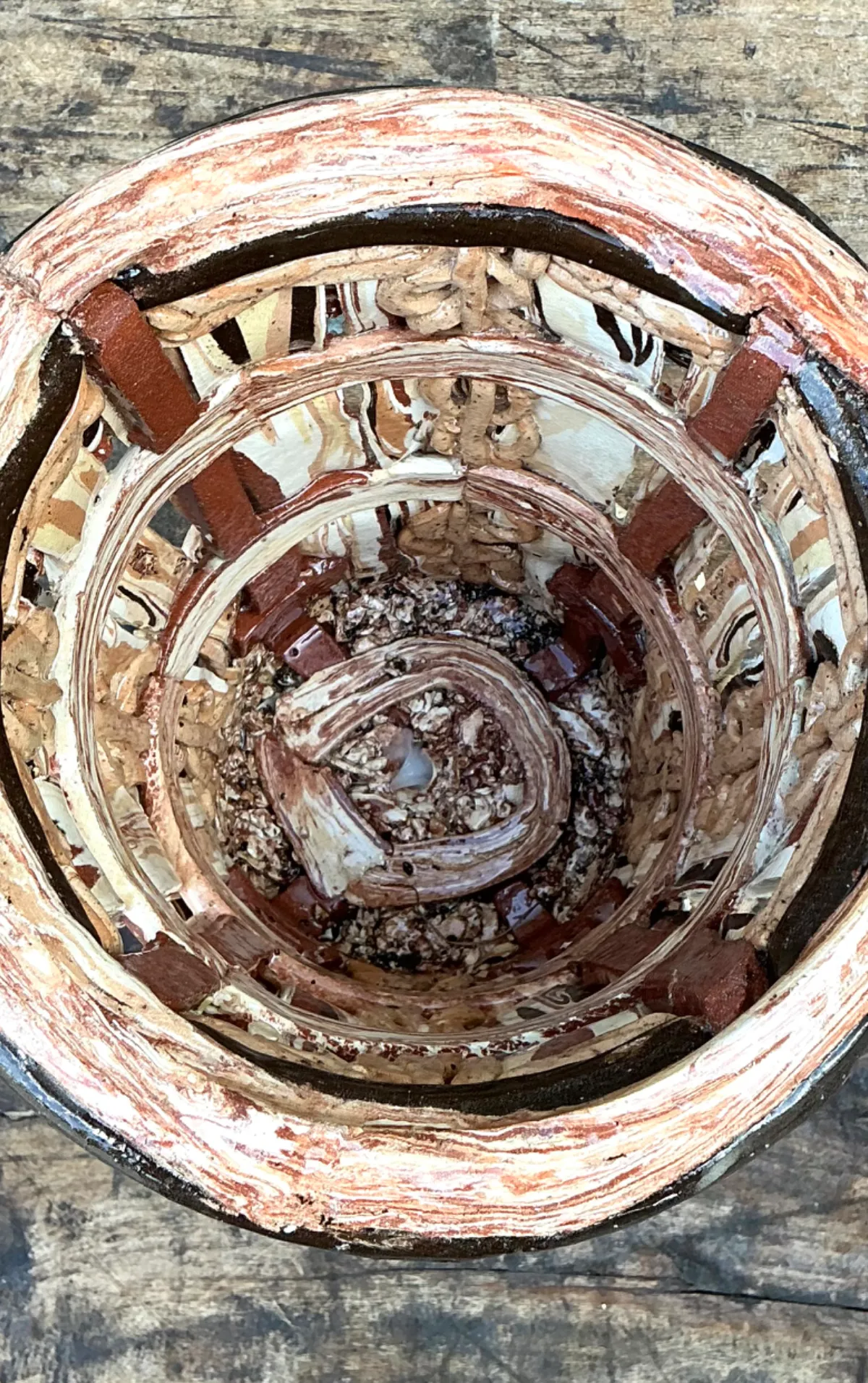 Vintage Textured Ceramic Vase — additional photo 4