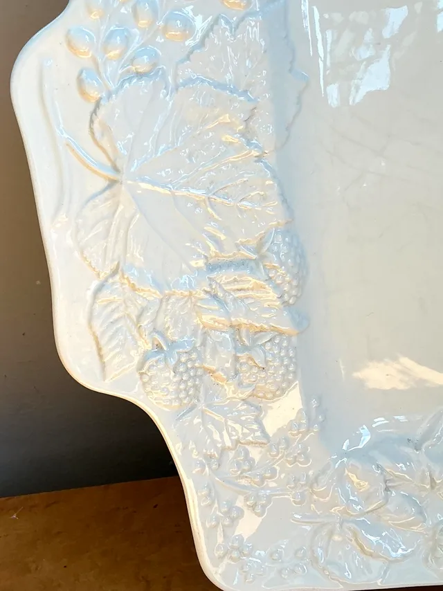 Vintage White Embossed Ceramic Platter — additional photo 4