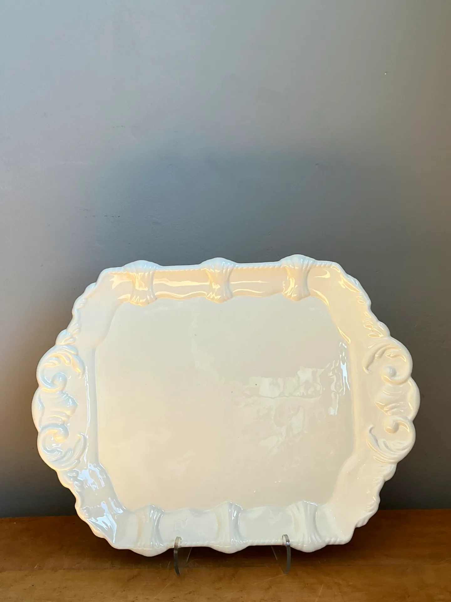 Vintage White Embossed Ceramic Platter — additional photo 7