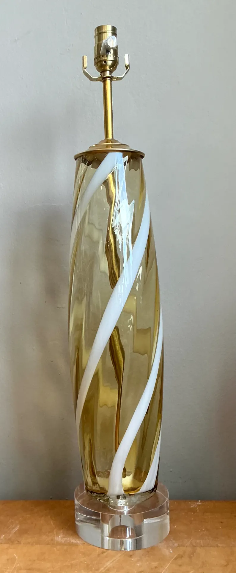 Vintage Murano Swirled Glass Table Lamp — additional photo 3