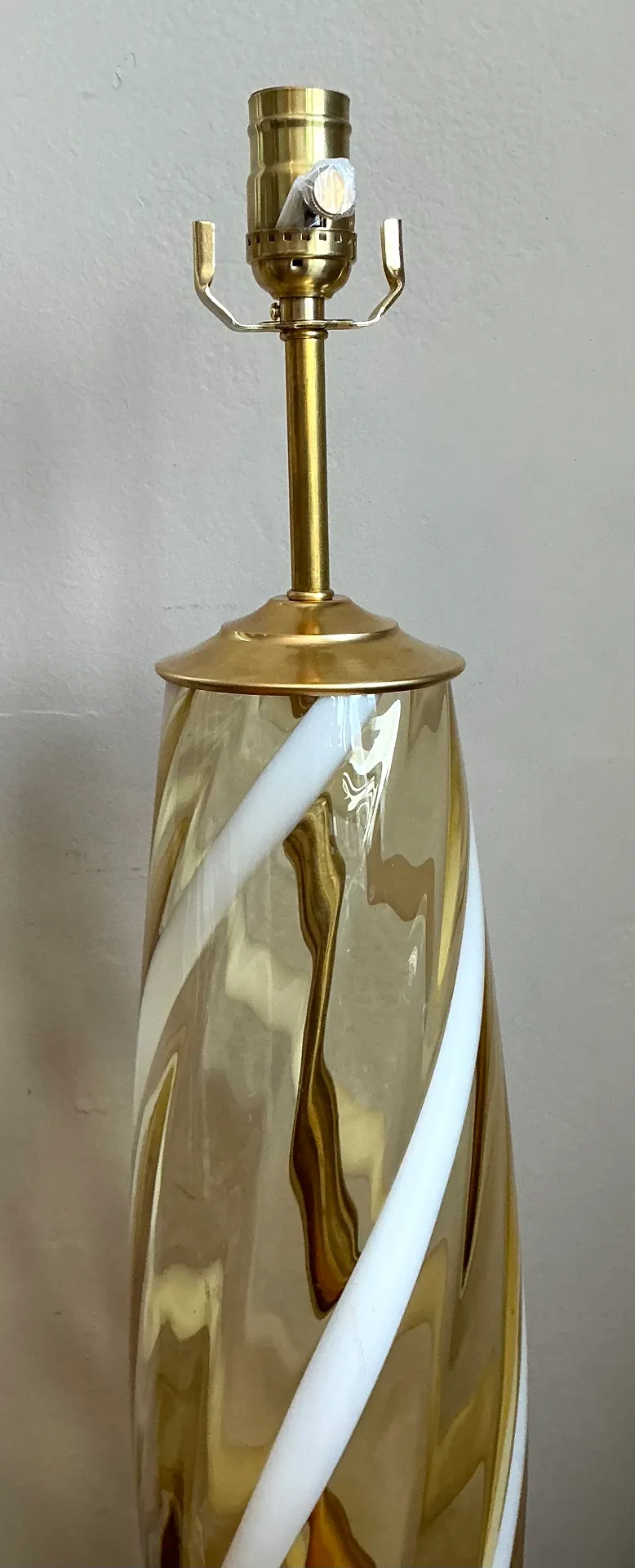 Vintage Murano Swirled Glass Table Lamp — additional photo 5