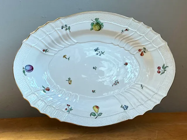 Vintage Richard Ginori Fruit Motif Ceramic Platter — additional photo 5
