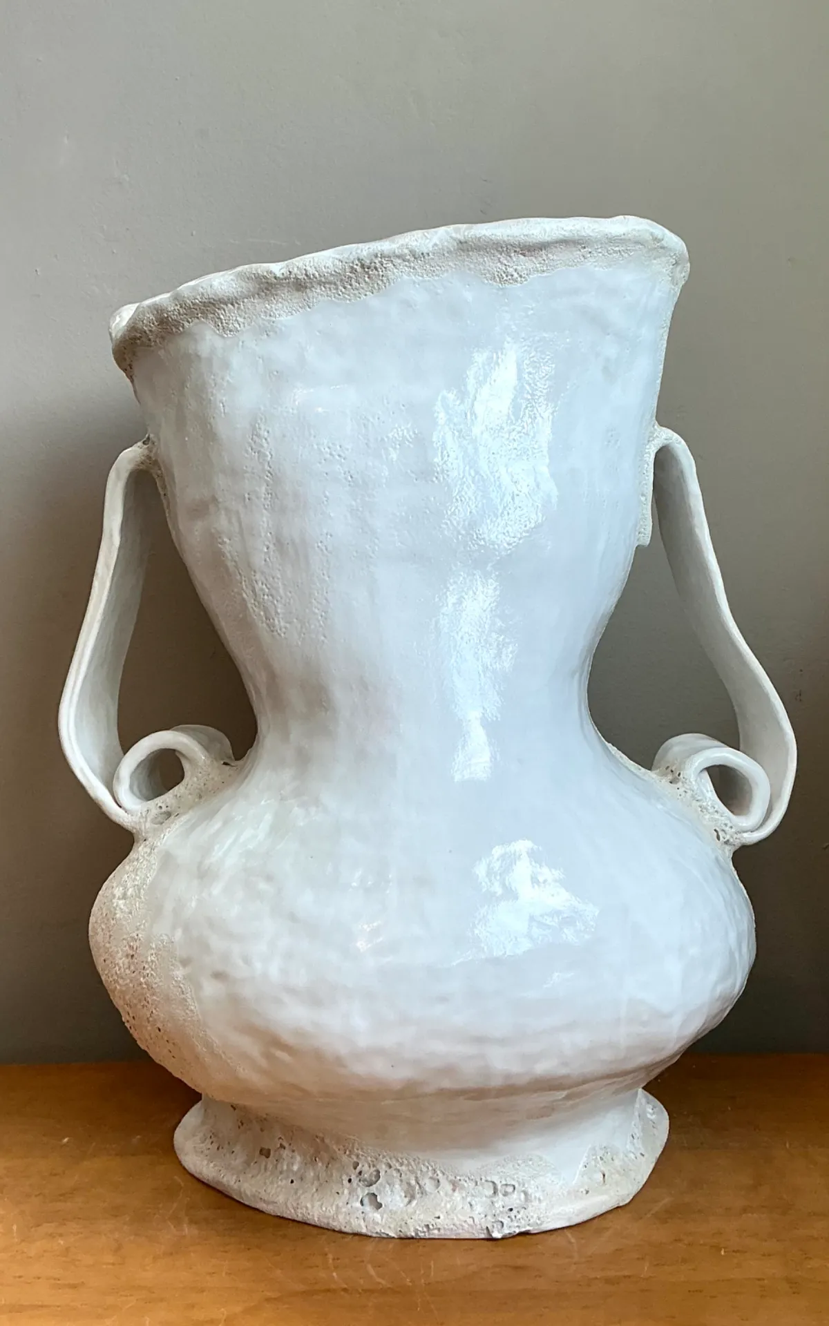 Vintage Monumental White Ceramic Double-Handled Vase — additional photo 7