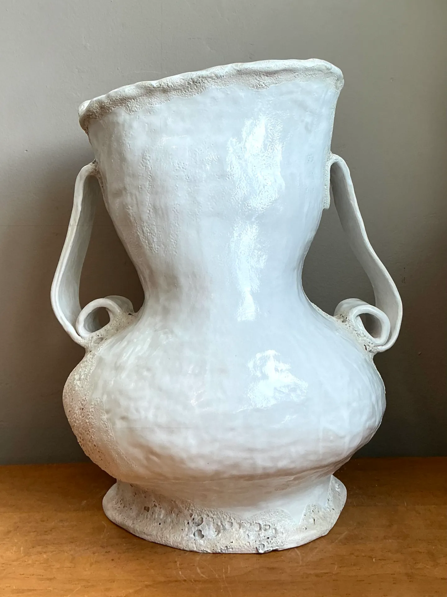 Vintage Monumental White Ceramic Double-Handled Vase — additional photo 3