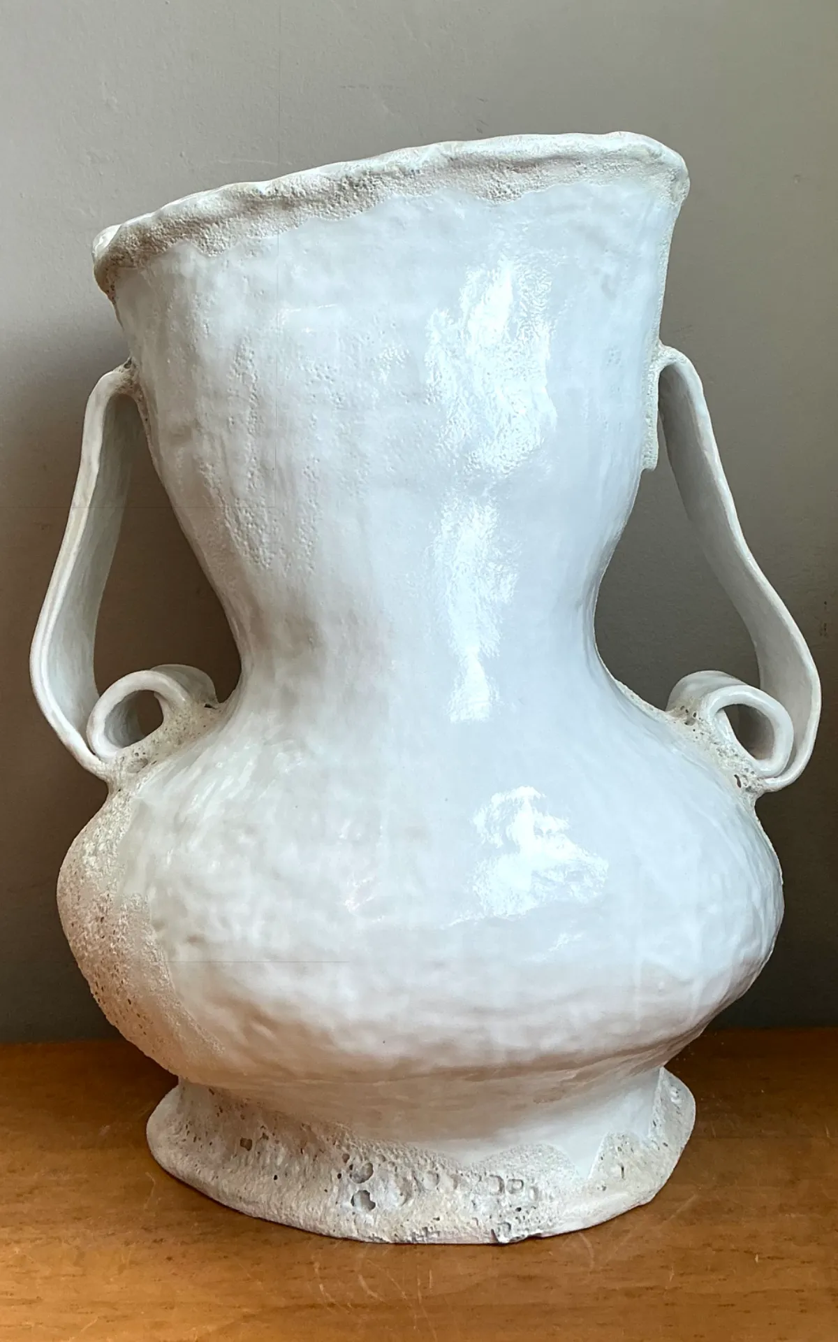 Vintage Monumental White Ceramic Double-Handled Vase — additional photo 3