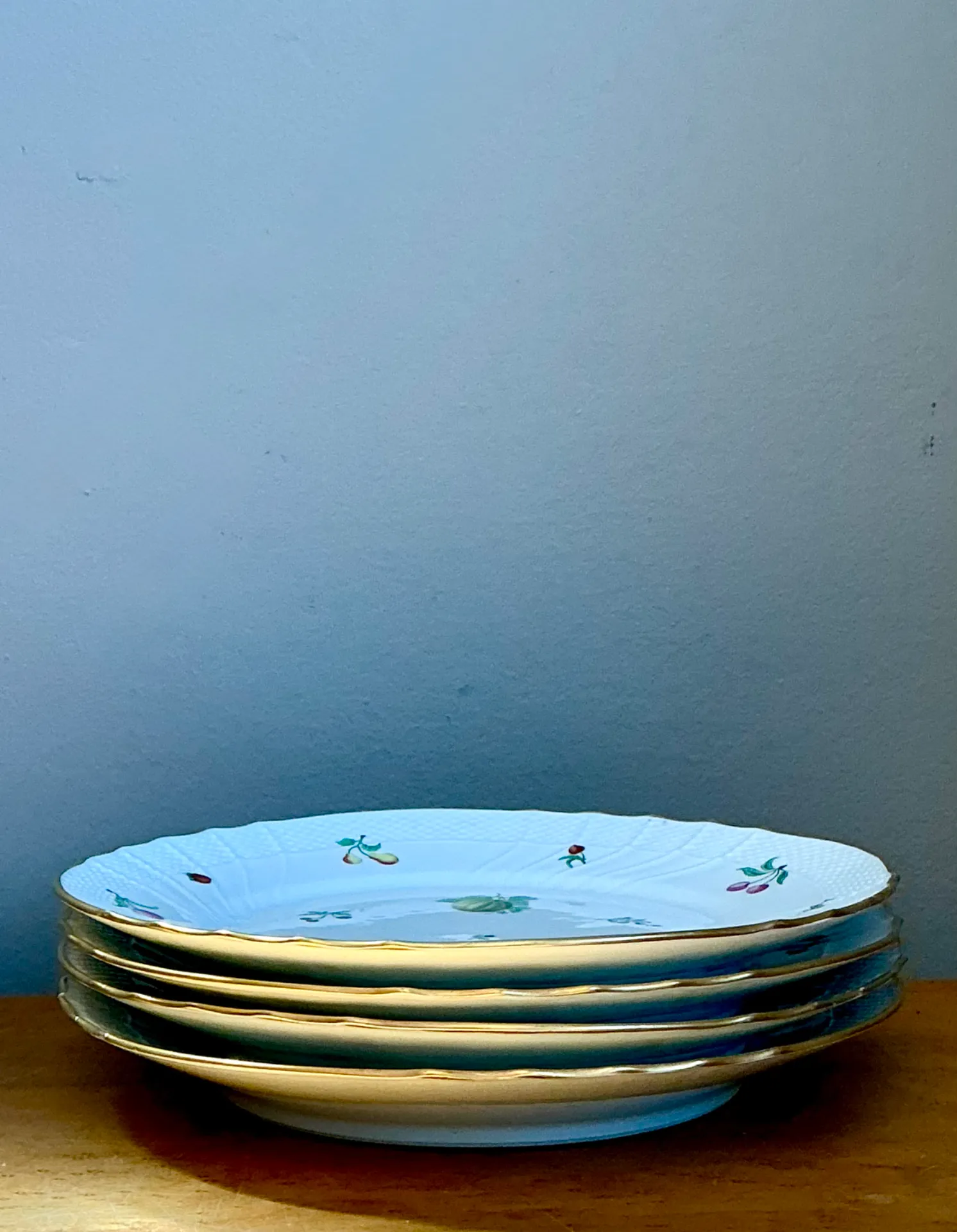 Vintage Richard Ginori Italian Floral and Fruit Porcelain Plates - Set Of 4 — additional photo 7