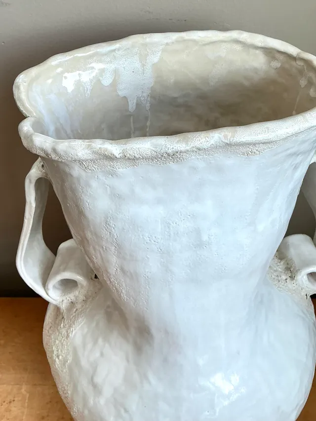 Vintage Monumental White Ceramic Double-Handled Vase — additional photo 2