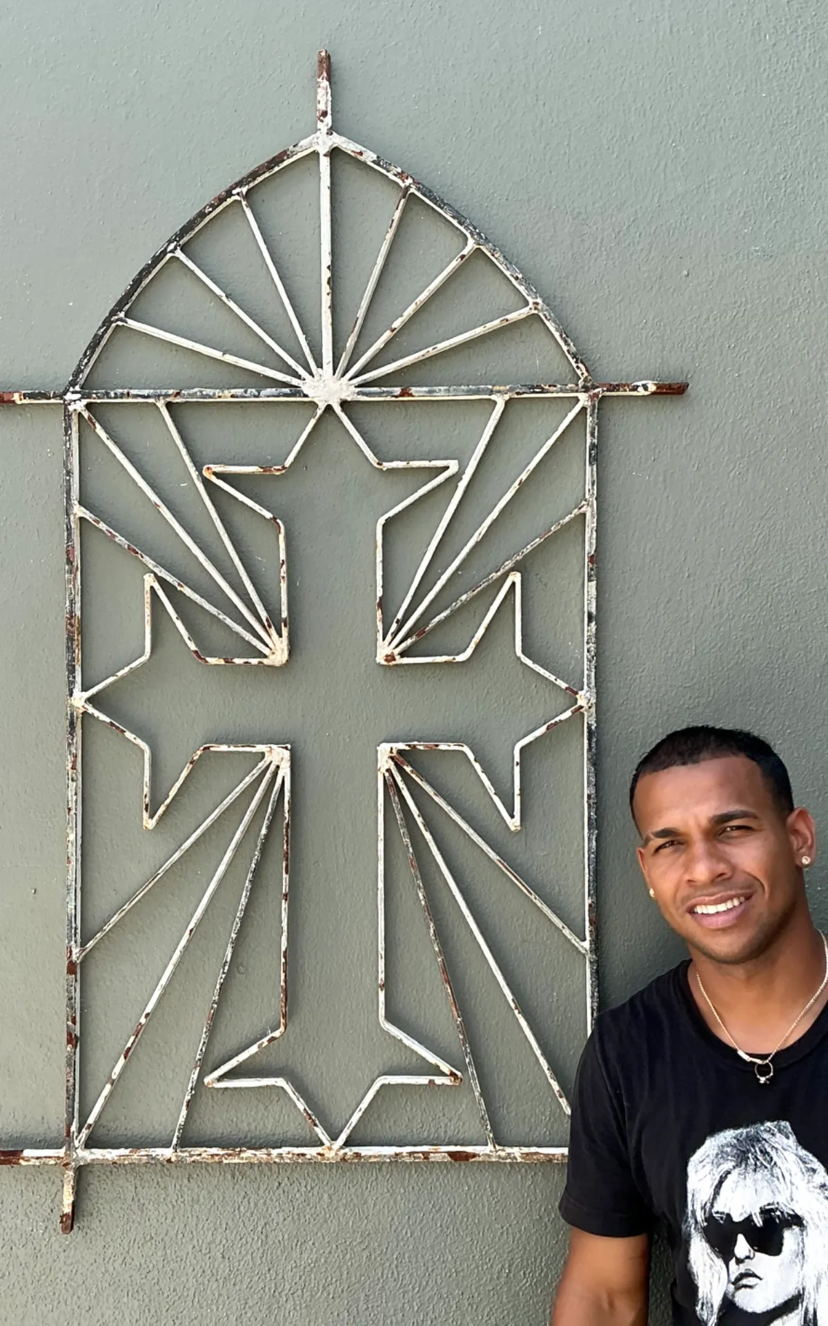 Vintage Architectural Element Metal Cross Window Grate — additional photo 5