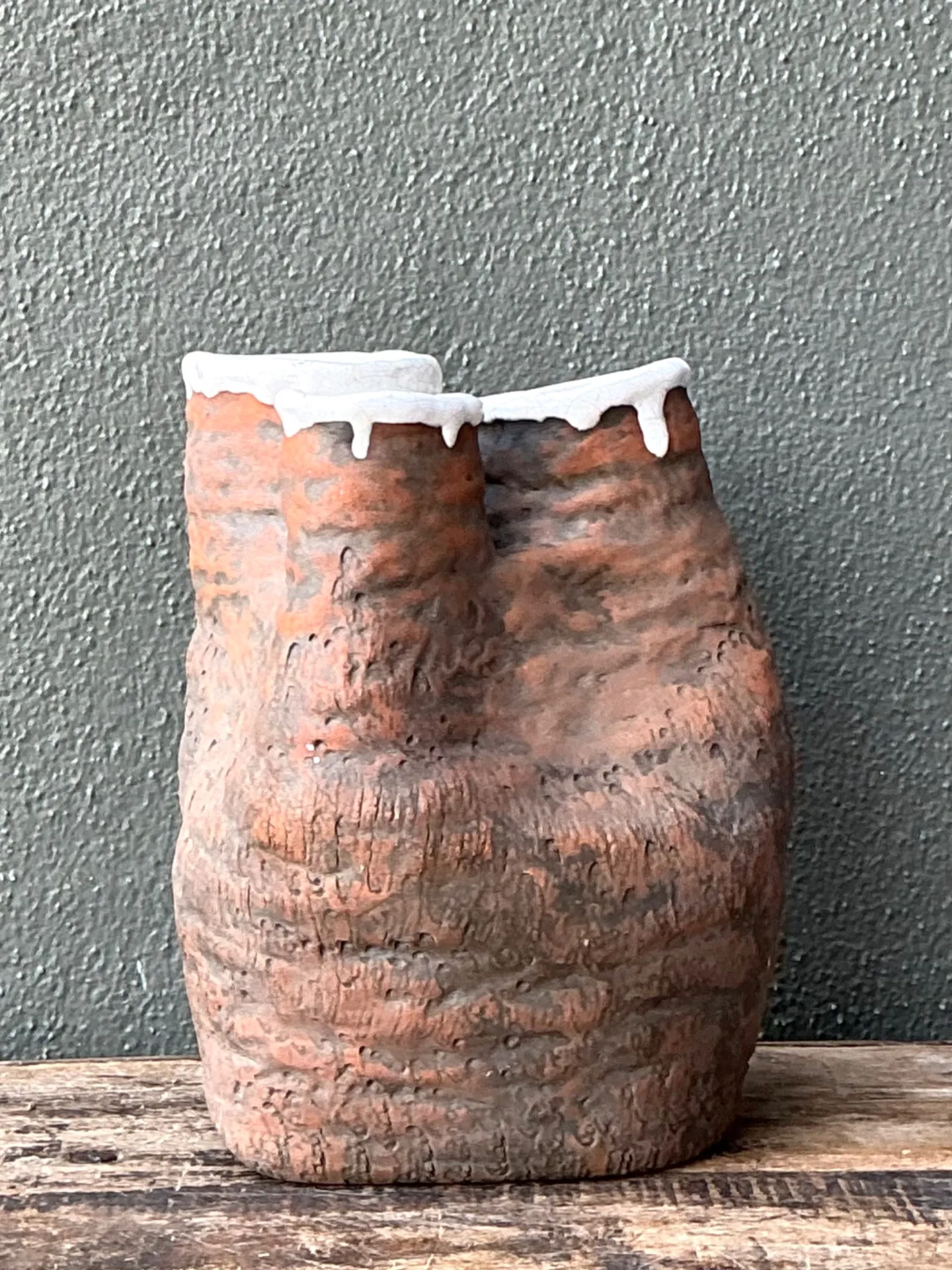 Vintage 1972 Organic Form Pottery Vase — additional photo 7