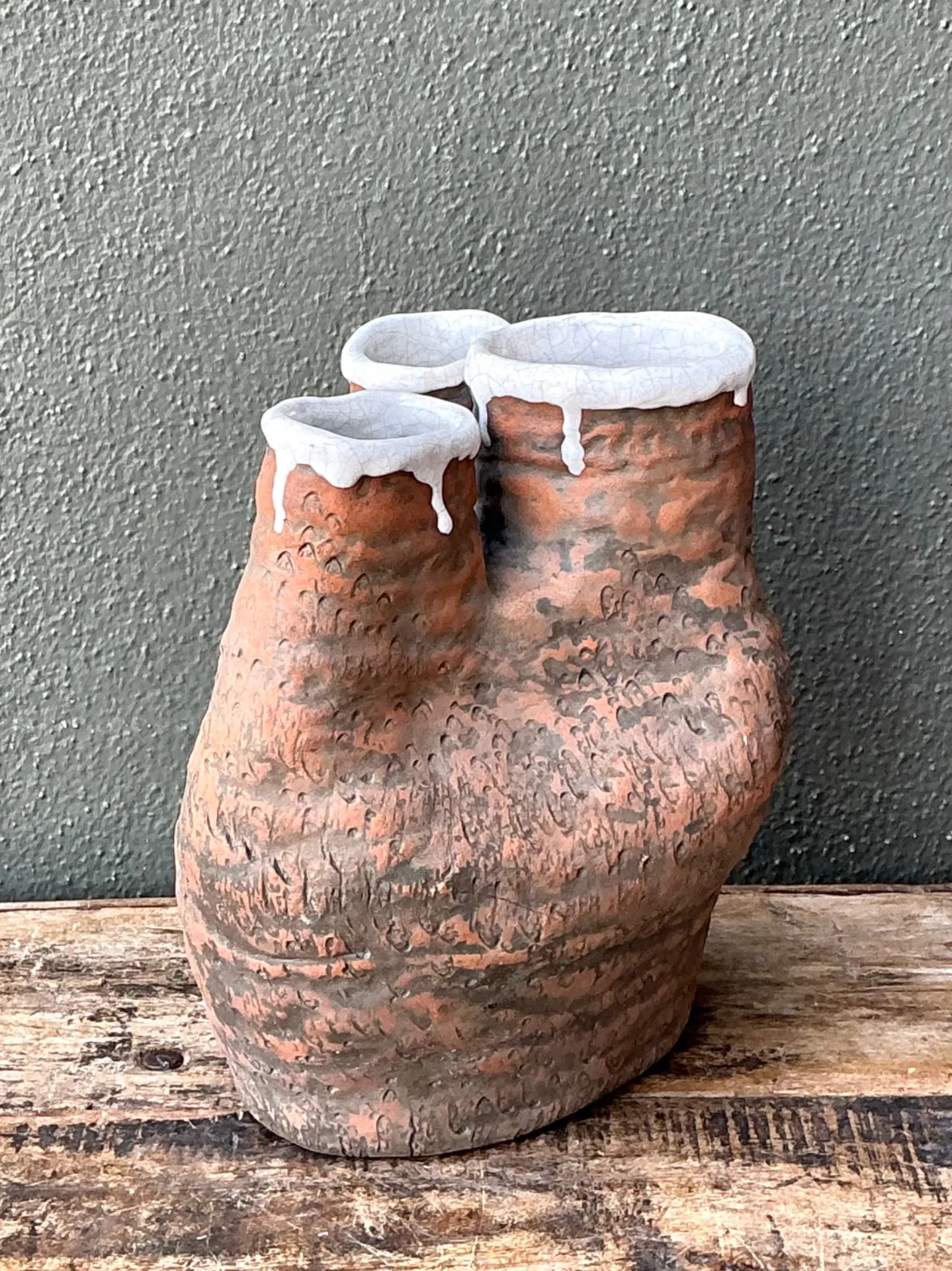 Vintage 1972 Organic Form Pottery Vase — additional photo 4