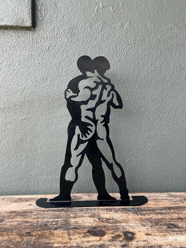 Vintage Metal Silhouette Sculpture — additional photo 3