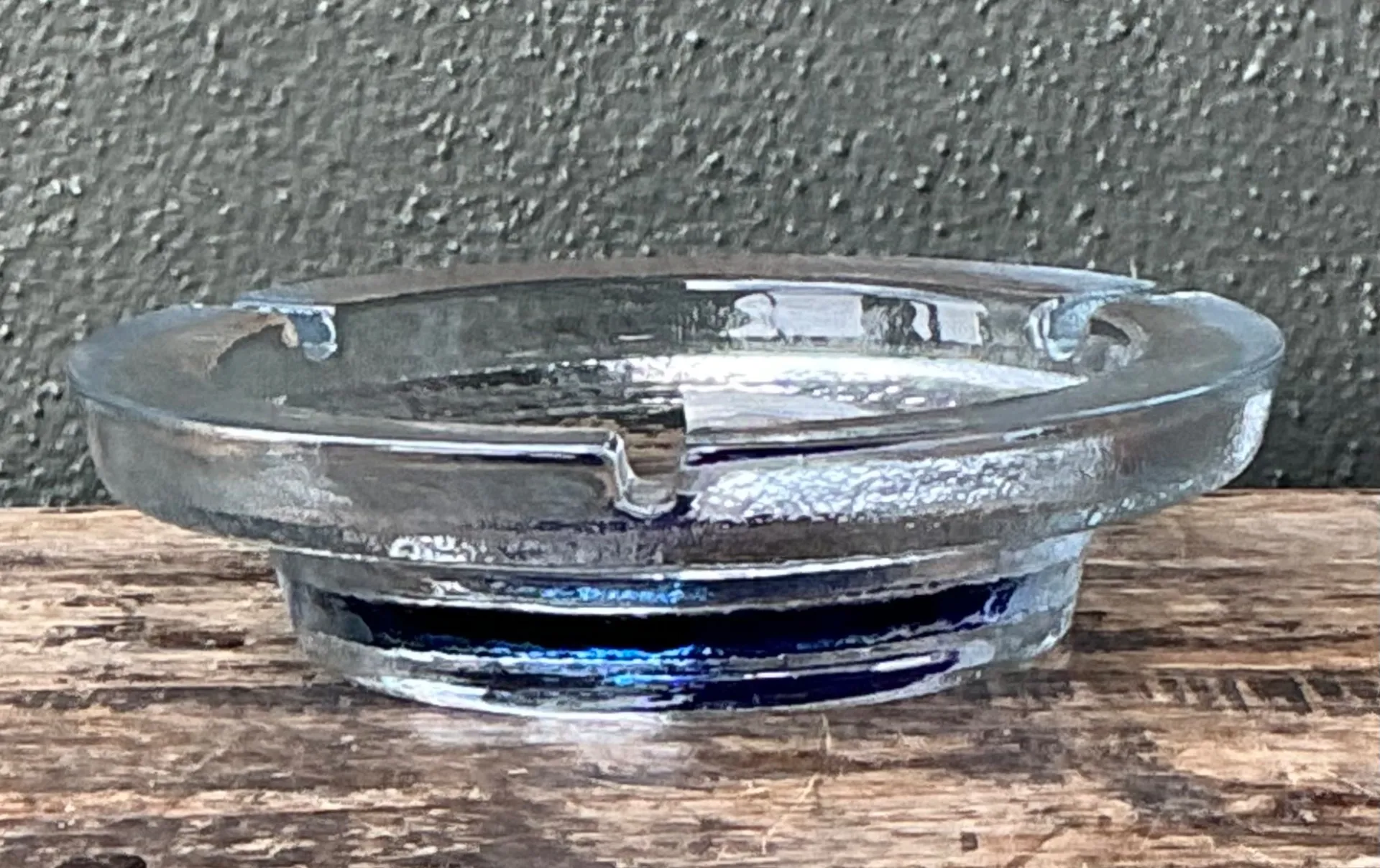 Vintage Mid-Century Modern Glass Ashtray — additional photo 4