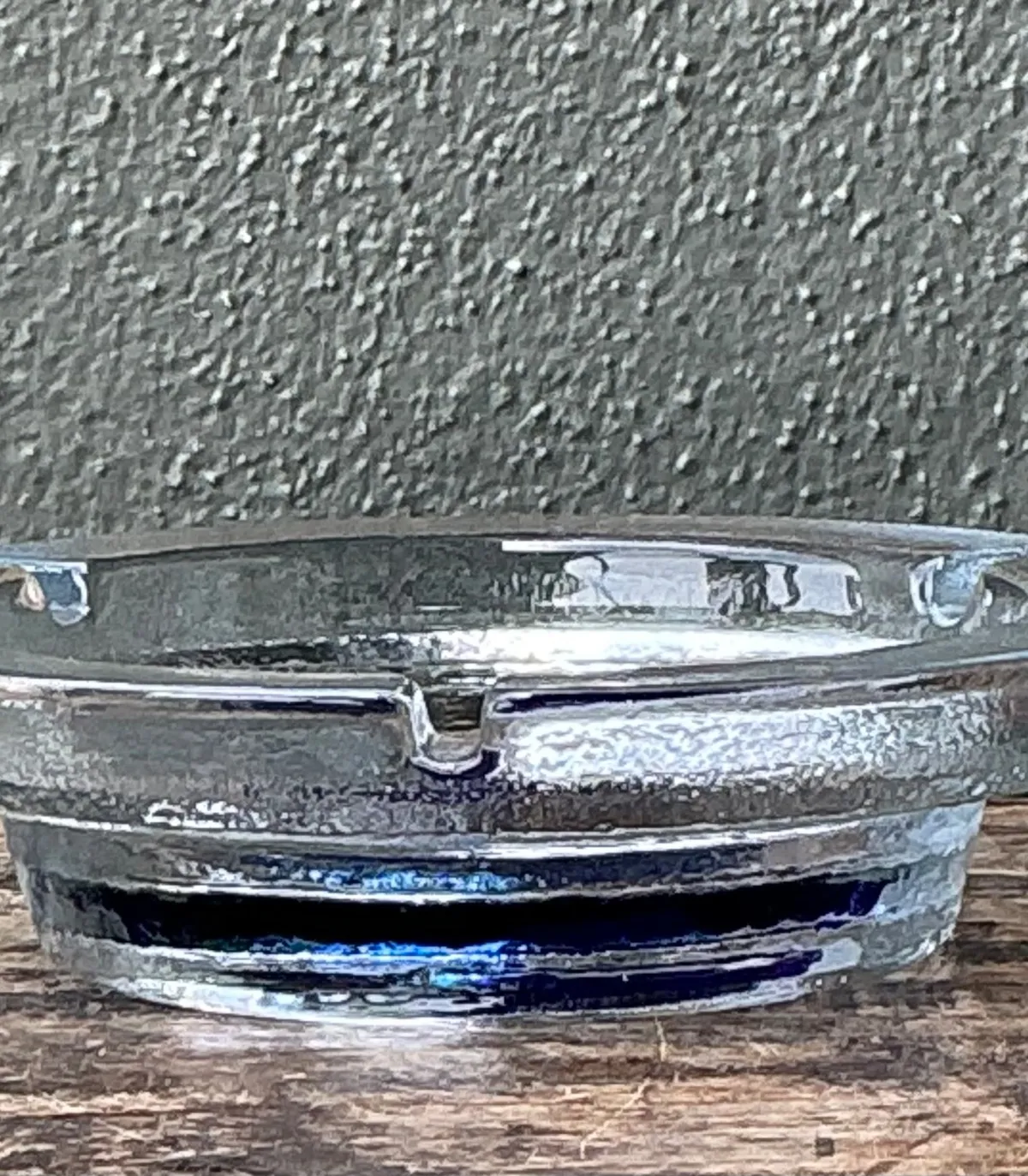 Vintage Mid-Century Modern Glass Ashtray — additional photo 6