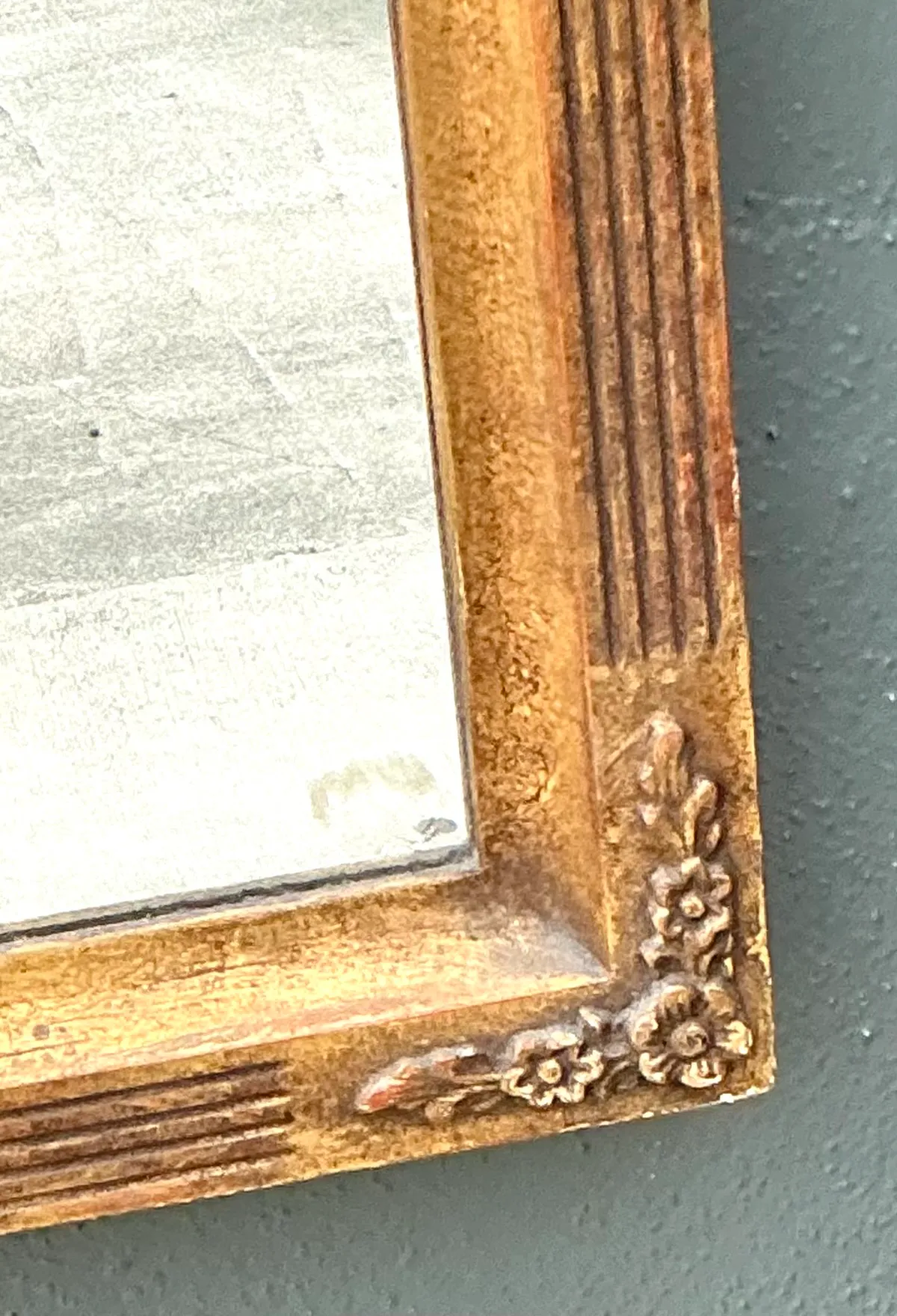 Vintage Ornate Wood Wall Mirror — additional photo 7