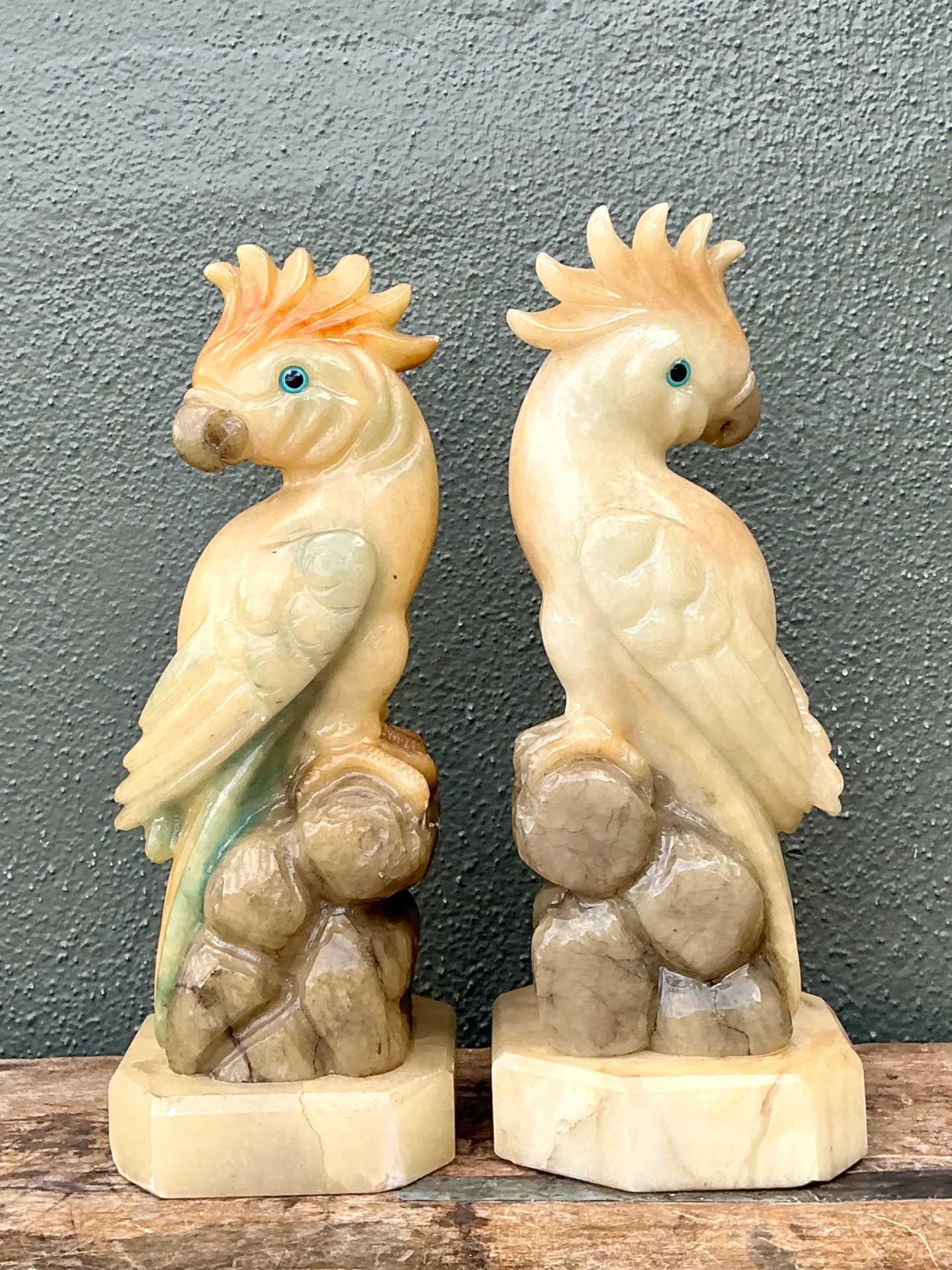 Vintage Onyx and Alabaster Cockatoos - A Pair — additional photo 2