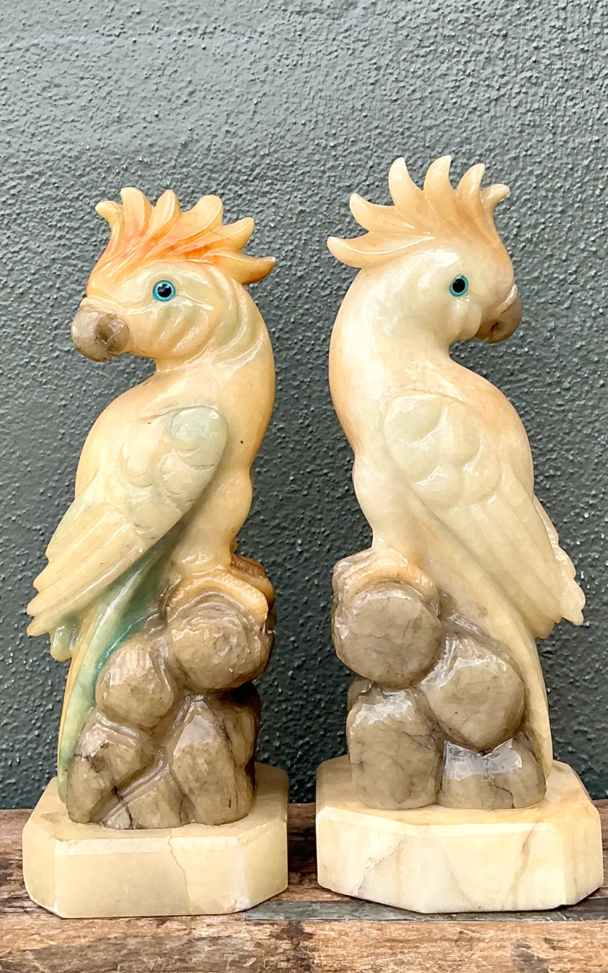 Vintage Onyx and Alabaster Cockatoos - A Pair — additional photo 2