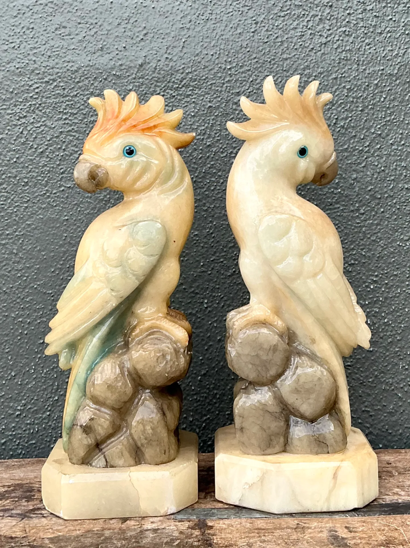 Vintage Onyx and Alabaster Cockatoos - A Pair — additional photo 8