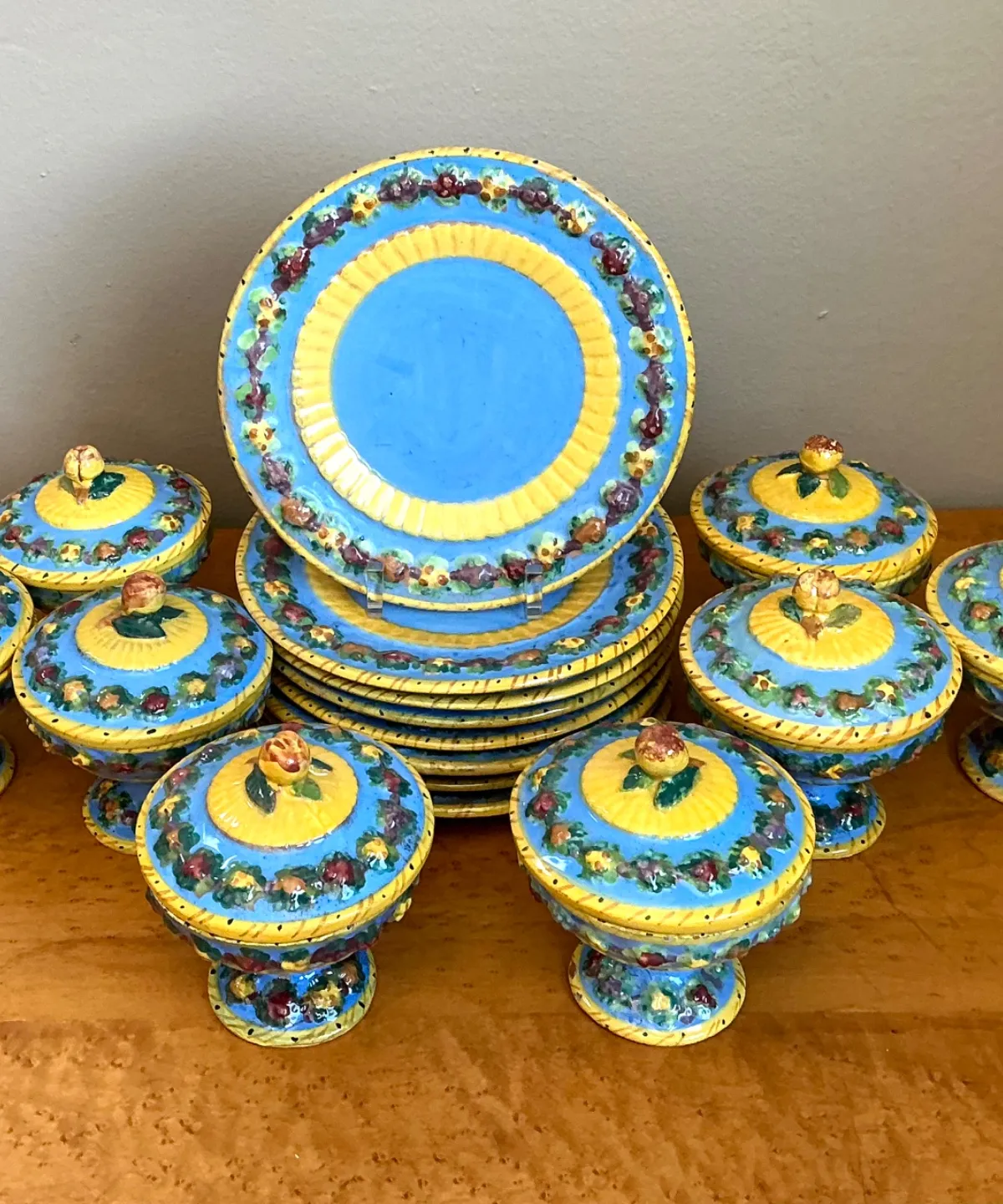 Vintage Italian Ceramic Covered Dishes - Set of 12 — additional photo 7