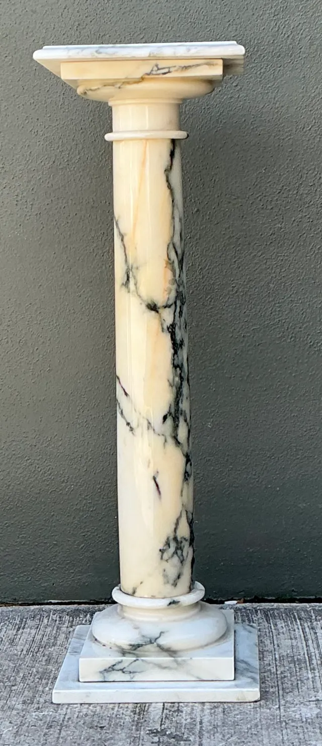 Vintage Marble Column Pedestal — additional photo 4