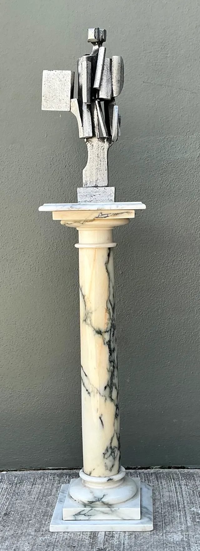 Vintage Marble Column Pedestal — additional photo 8