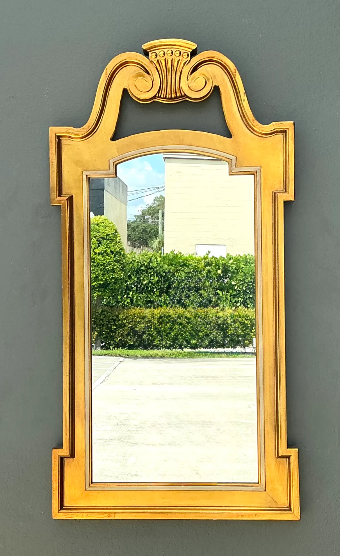 Vintage Ornate Gold Wall Mirror — additional photo 4
