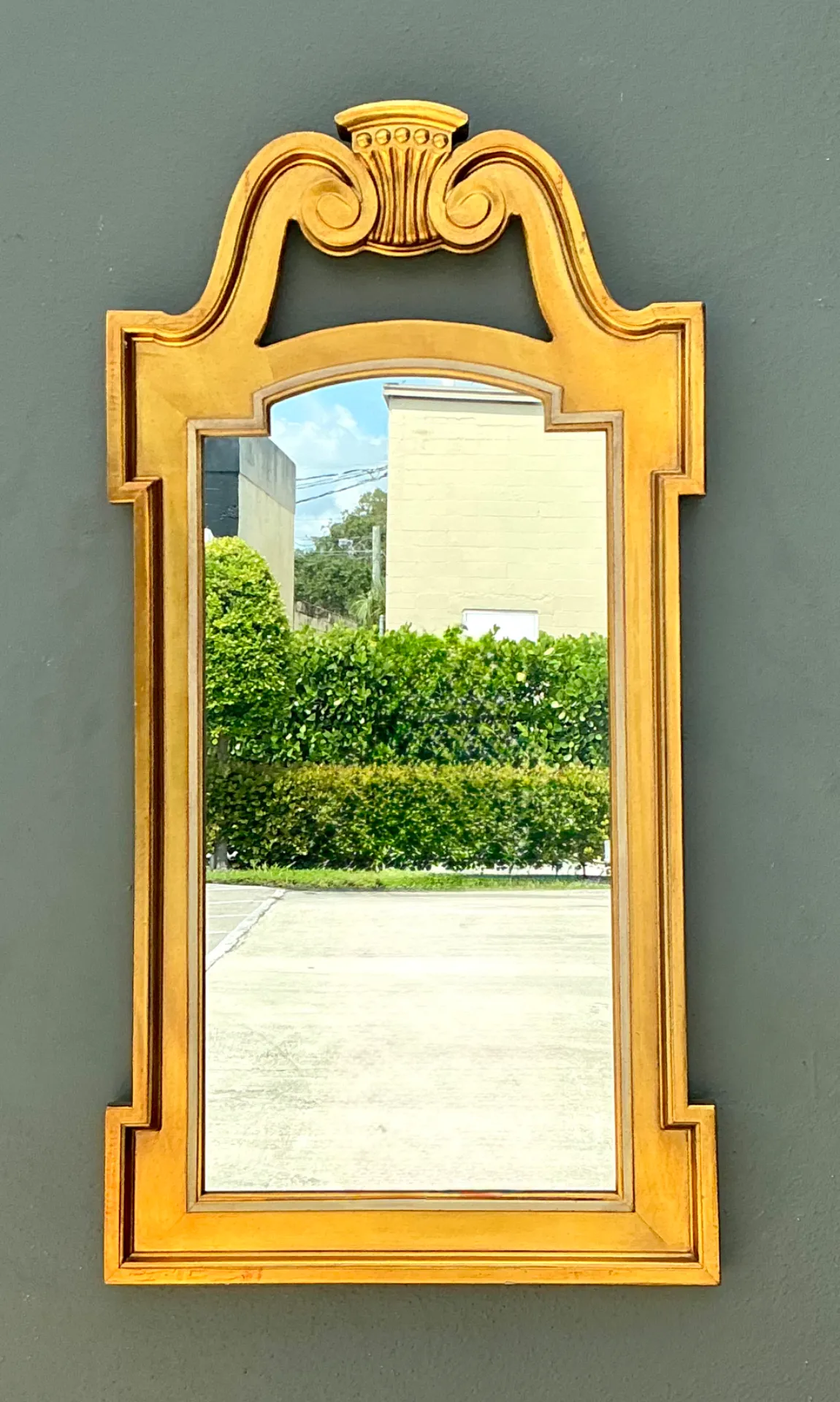 Vintage Ornate Gold Wall Mirror — additional photo 2
