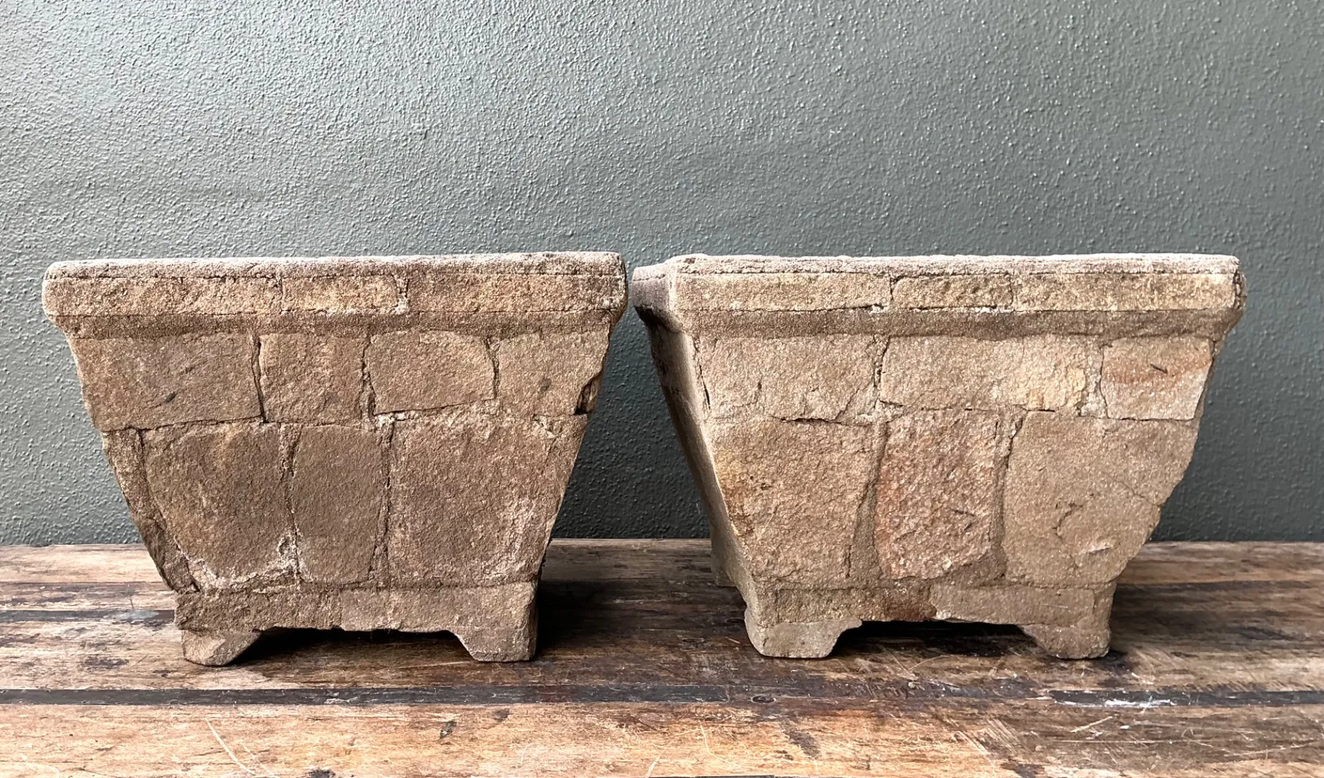 Vintage Stone Outdoor Planters - Set of 2 — additional photo 8