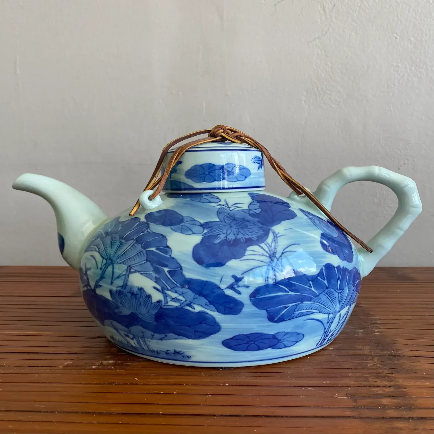 Late 20th Century Boho Blue and White Chinese Porcelain Teapot — additional photo 8
