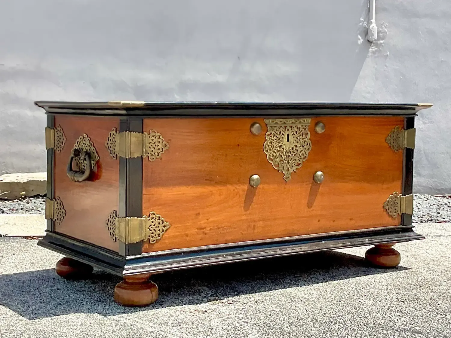 Late 20th Century Vintage Boho Ebony and Mahogany Blanket Chest — additional photo 5