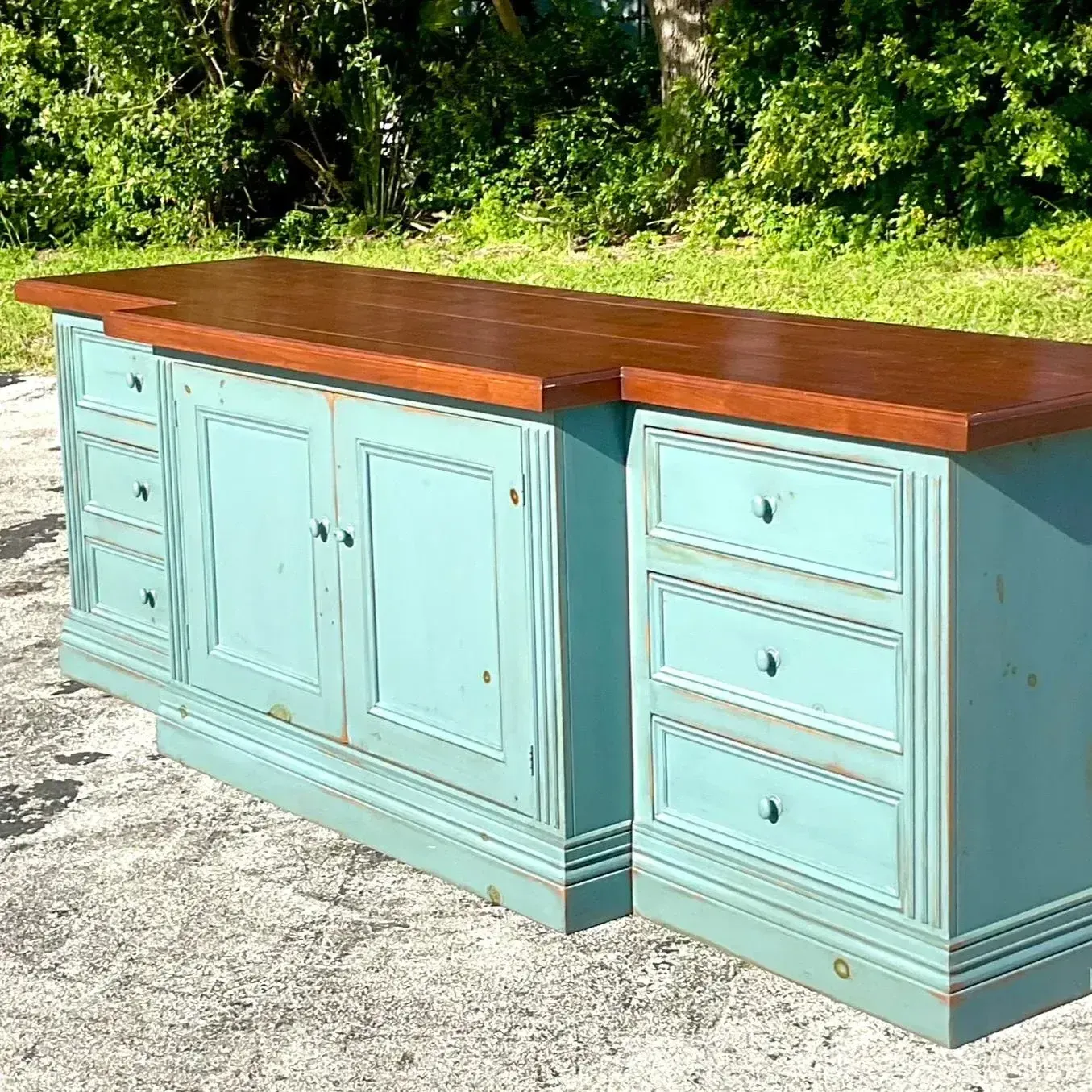 Late 20th Century Vintage Boho Monumental Blue Wash Credenza — additional photo 7