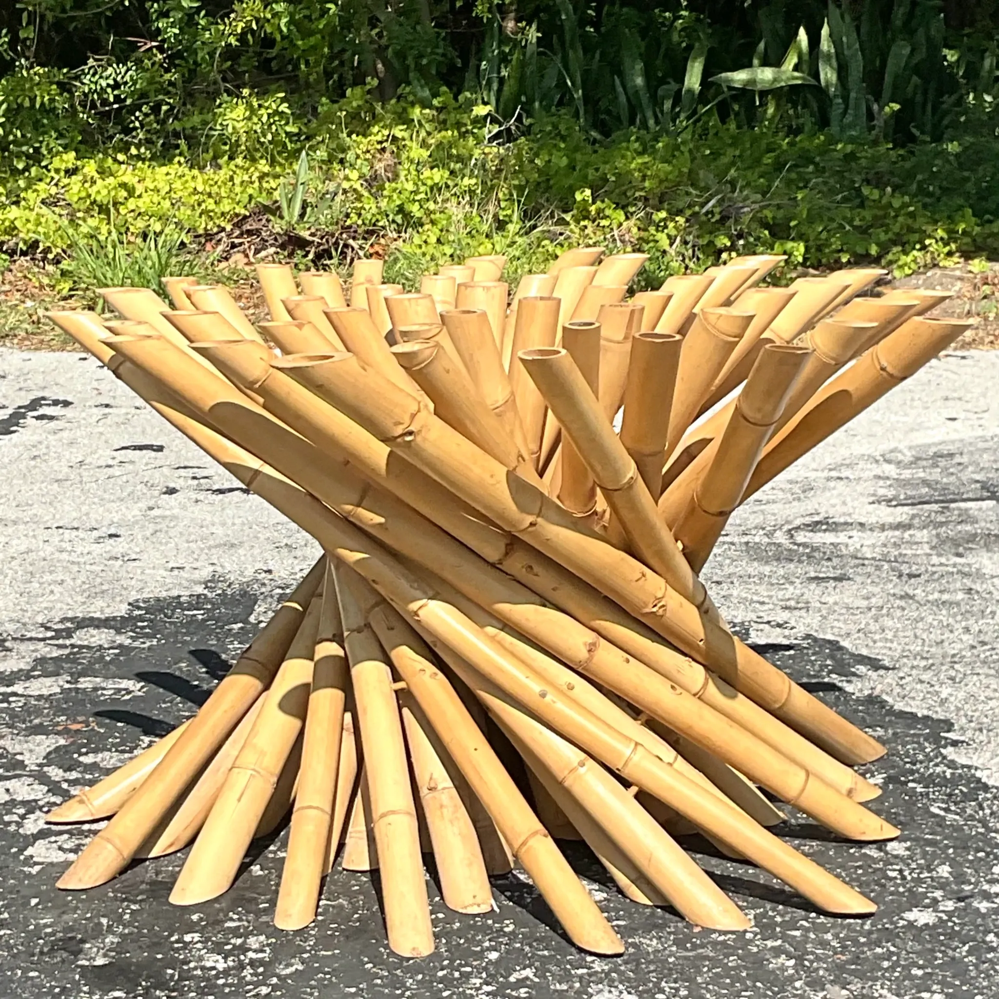 Late 20th Century Vintage Coastal Twisted Bamboo Dining Table Pedestal — additional photo 1