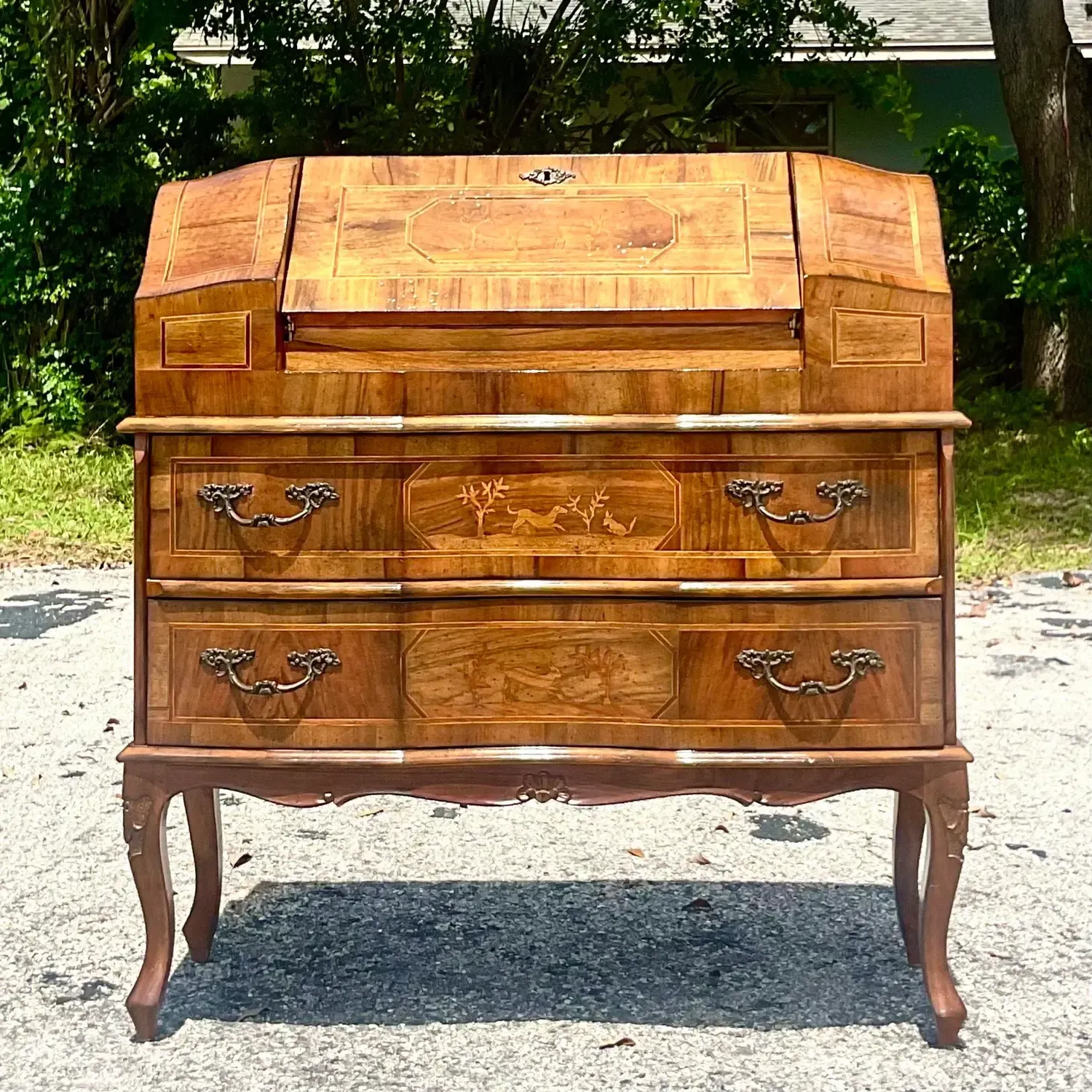 Late 20th Century Vintage Italian Inlaid Animal Marquetry Writing Desk — additional photo 2