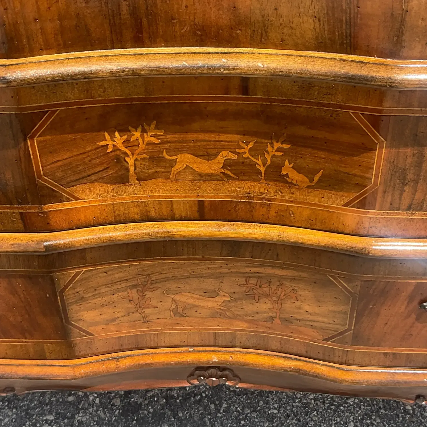 Late 20th Century Vintage Italian Inlaid Animal Marquetry Writing Desk — additional photo 4
