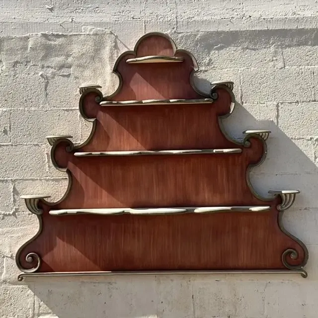 Late 20th Century Vintage Regency Baker Scalloped Wall Plate Rack — additional photo 2