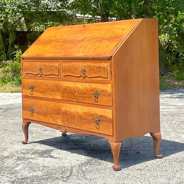 Mid 20th Century Vintage Traditional Royal Furniture Drop Top Writing Desk — additional photo 1