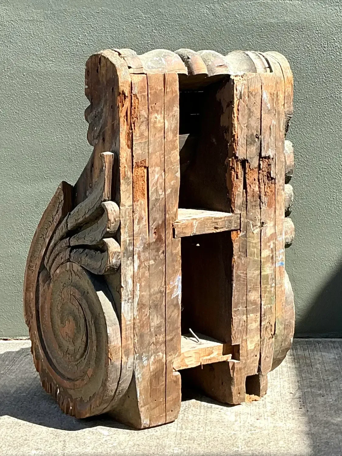 Vintage 1880s Monumental Distressed Wood Corbel — additional photo 3