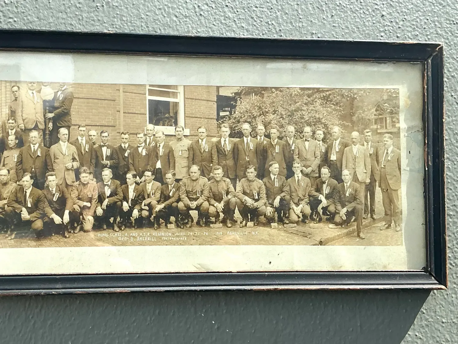 Vintage 1919 Reunion Photo — additional photo 5