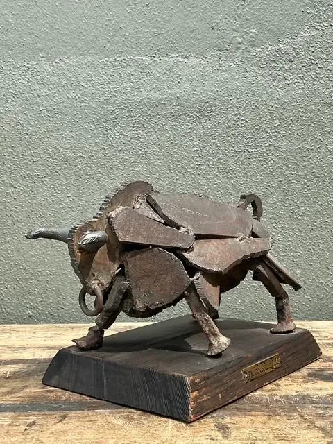 Vintage 1971 Brutalist Torch Cut Steel Bull — additional photo 7