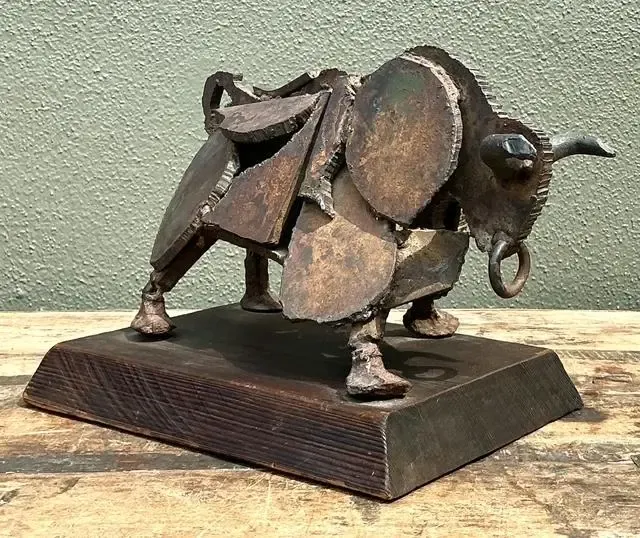 Vintage 1971 Brutalist Torch Cut Steel Bull — additional photo 8