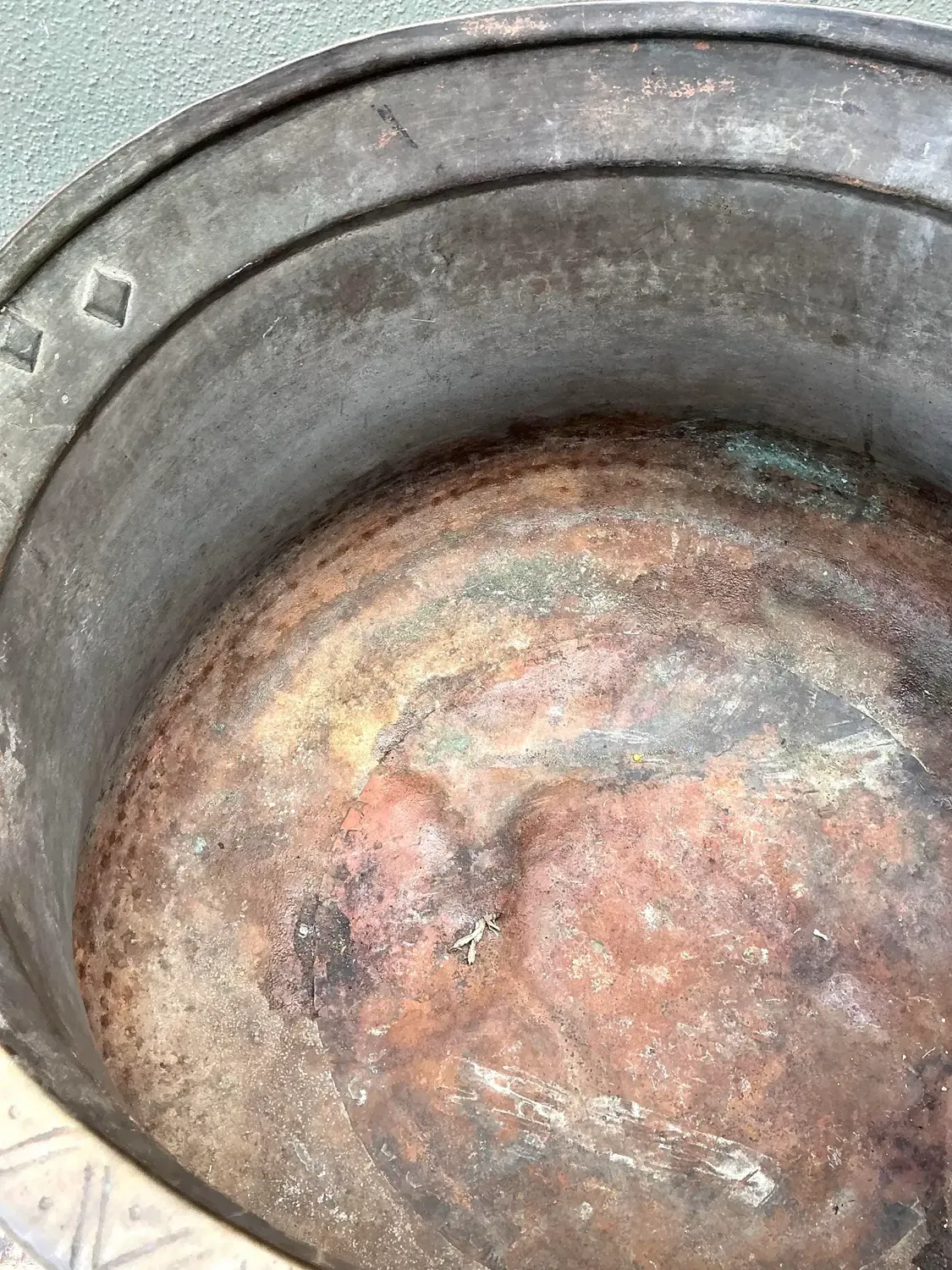 Vintage 19th Century Copper Cauldron — additional photo 3