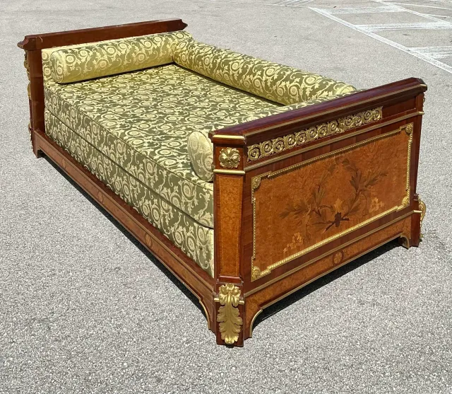 Vintage 19th Century French Louis XVI Marquetry Twin Daybed — additional photo 6