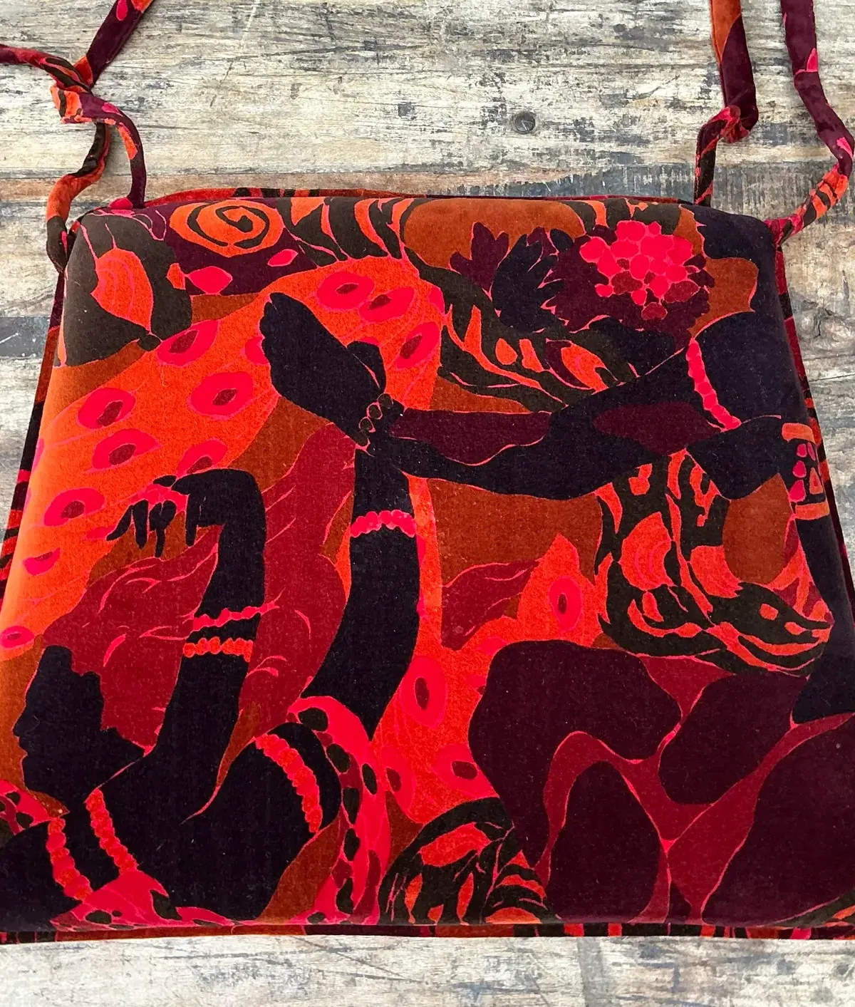 Vintage 80s Yves St Laurent Printed Velvet Tie Cushions - Set of Four — additional photo 4