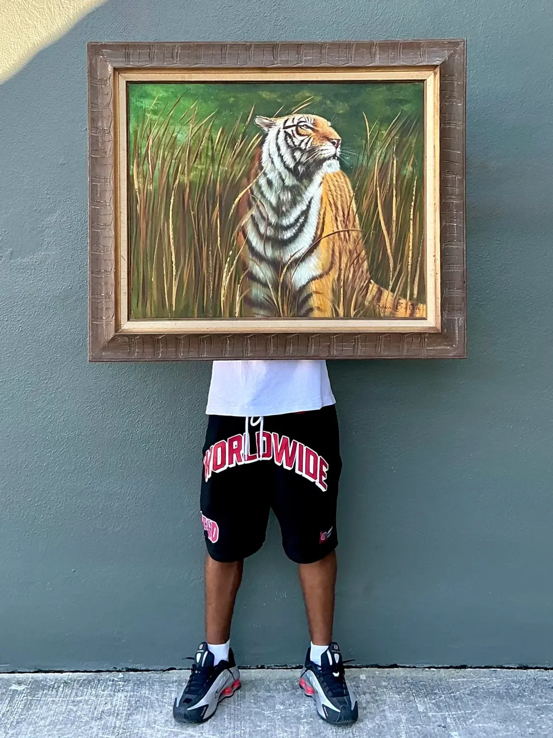 Vintage Aboriginal Oil Painting of Tiger — additional photo 4